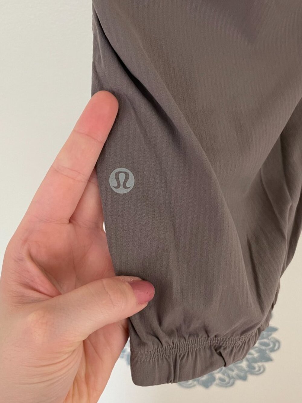 Lululemon Studio Crop II Unlined Pants Cool Cocoa Size 10 - Picture 3 of 7